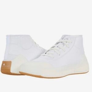 🆕 NIB with tags women’s adidas by Stella MCCartney